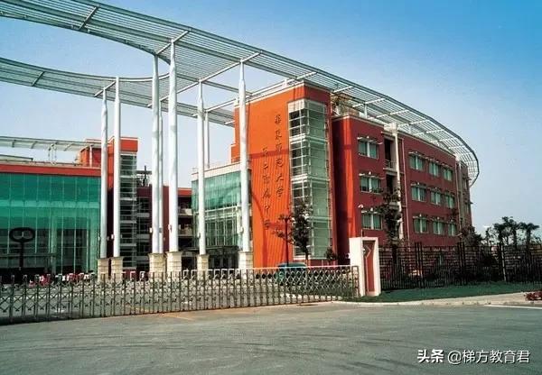 据说这是上海排名前10的幼儿园、小学、初中、高中、大学