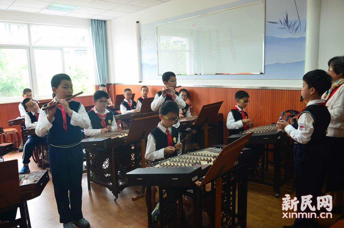 上海热线教育频道--金洲小学:在生态课堂中激荡